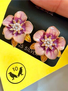 Pink Enamel Flower Crystal Stud Earrings